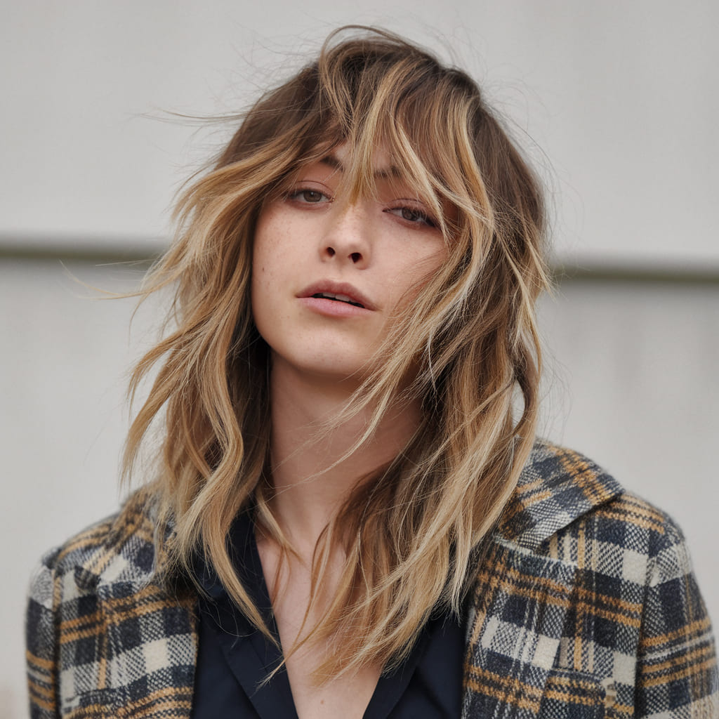 Effortless Waves and Messy Texture