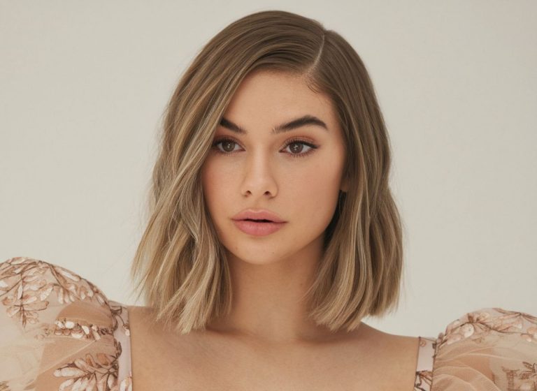 20 Stunning Shoulder-Length Cuts To Give Fine Hair Volume And Style